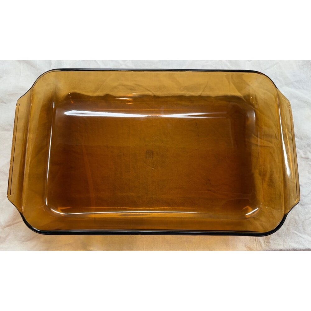 Amber Anchor‎ hocking 3 qt 9x13.5